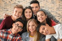 Habilidades de comunicación interpersonal con adolescentes para la enseñanza del inglés
